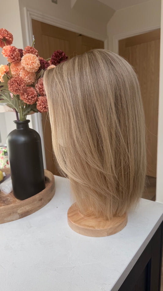 Abbey | Bob Collection